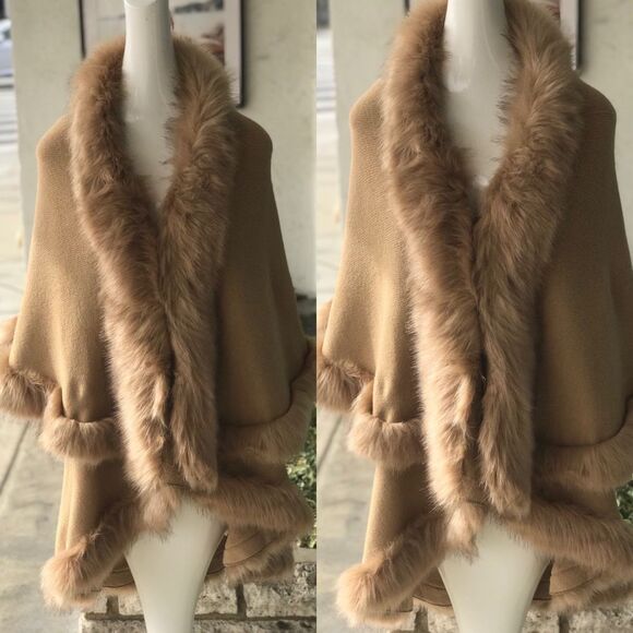 Luxurious Camel Faux Fur Double Layer Cape Coat - Picture 3 of 9